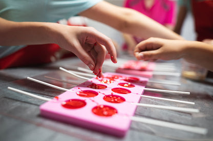 Six Cherry Lolli Pops